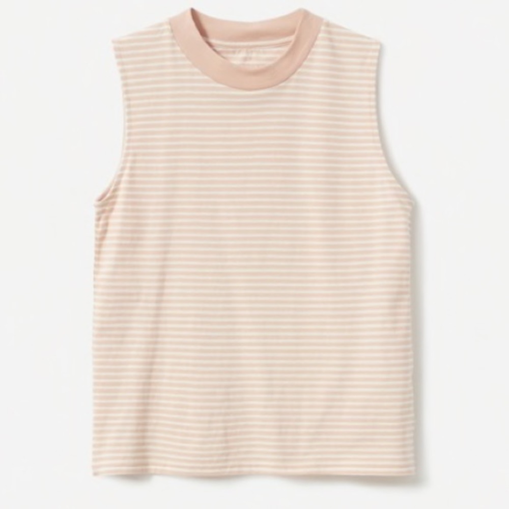 ❤️...Everlane Top